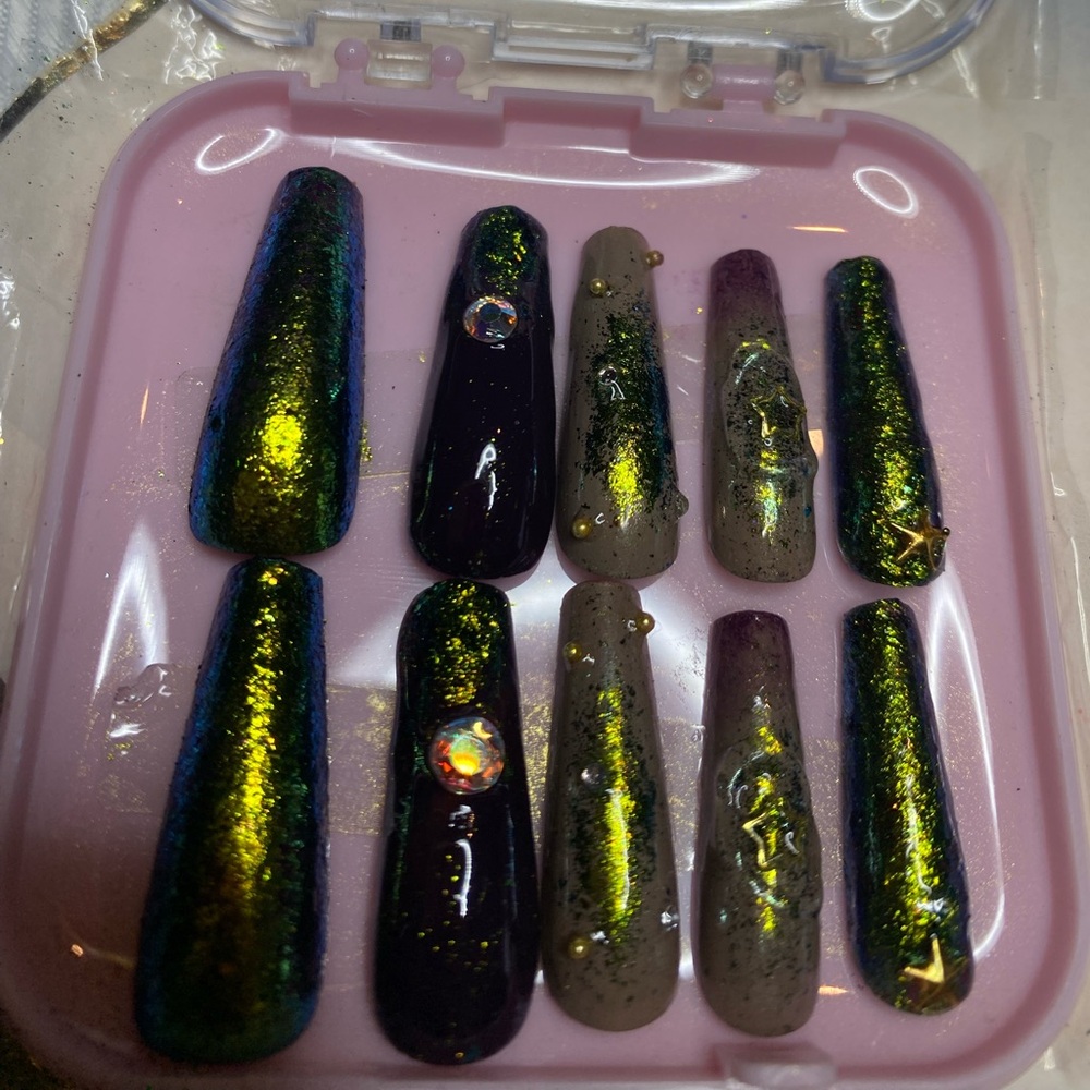 Disco Lizard Nails (made by me)